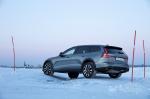 Volvo V60 T5 Cross Country 2018 года (WW)